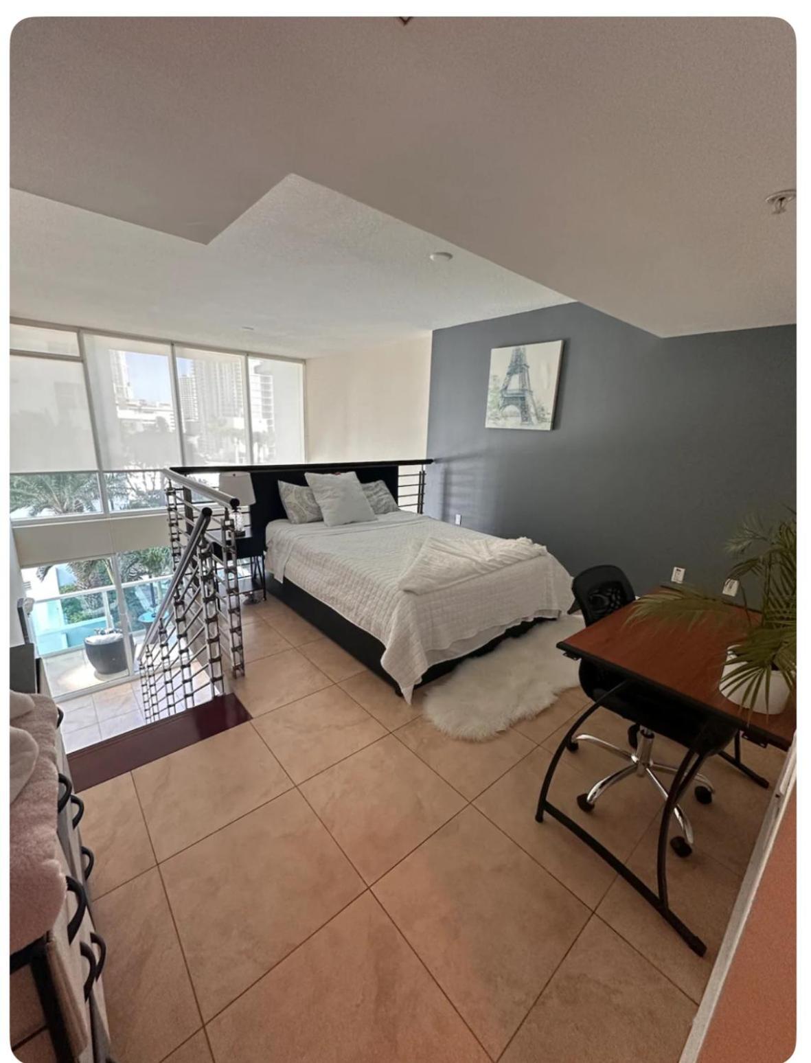 2 Story Loft Downtown Miami Apartment Exterior photo