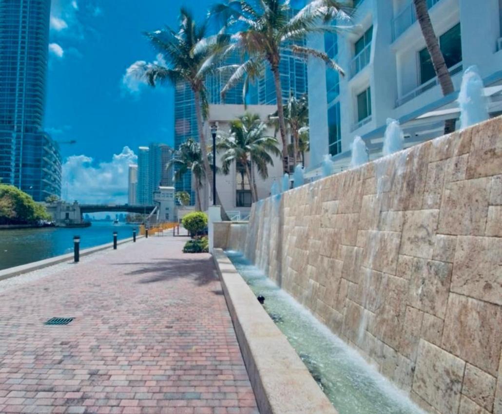 2 Story Loft Downtown Miami Apartment Exterior photo