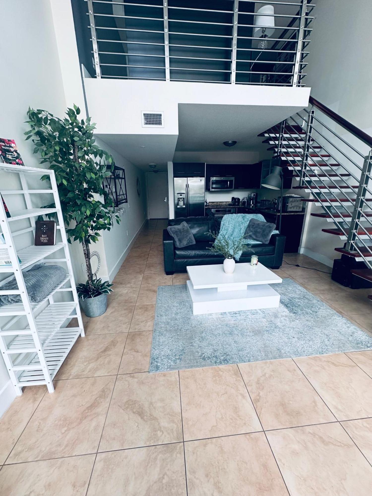 2 Story Loft Downtown Miami Apartment Exterior photo